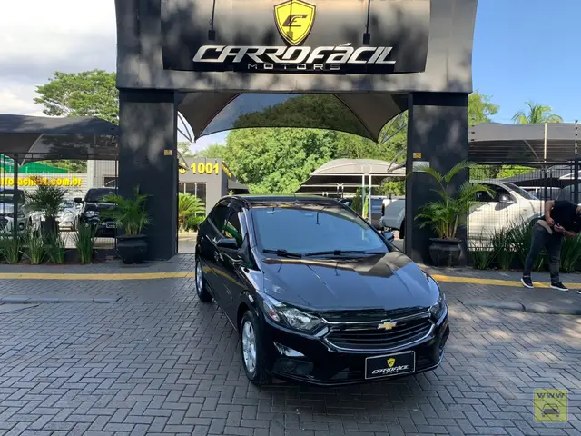 Carro Chevrolet Onix 2019 1.0 LT SPE/4
