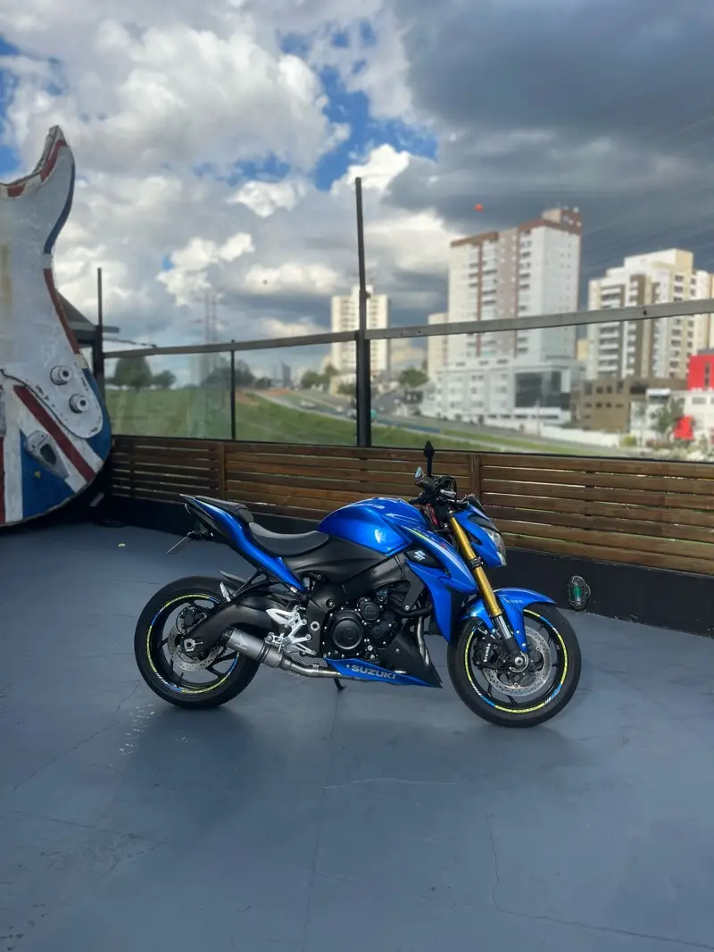 Suzuki GSX S 1000 1000