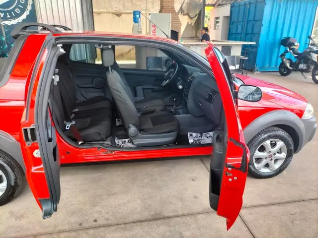 Carro Fiat Strada 2020 Freedom 1.4 CD (Flex)