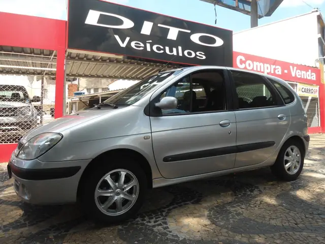 Carro Renault Scenic 2008 Scénic Expression 1.6 16V (flex)
