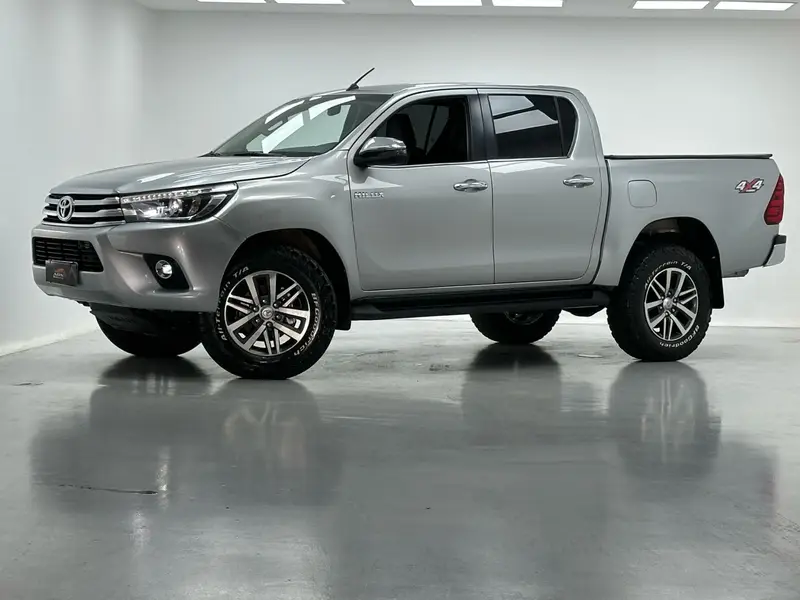 Toyota Hilux Cabine Dupla Hilux 2.8 16v TDI SRV CD 4x4 (Aut)
