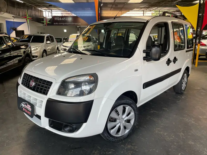Fiat Doblò Essence 1.8 16V (Flex)