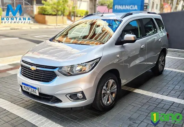 Carro Chevrolet Spin 2023 Premier 1.8 (Aut.)