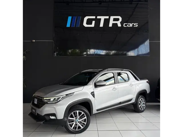 Carro Fiat Strada 2023 Volcano 1.3 CD (Flex)