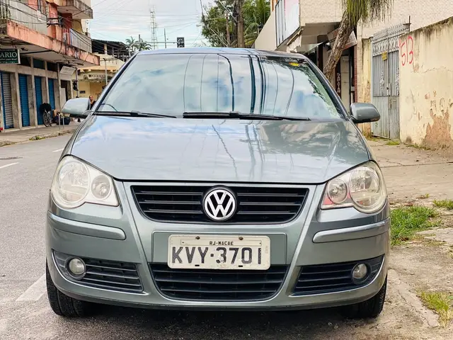 Carro Volkswagen Polo Sedan 2011 1.6 8V (Flex)
