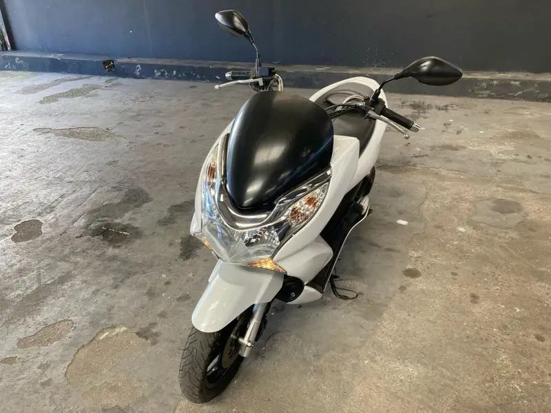 Honda PCX 150 DLX