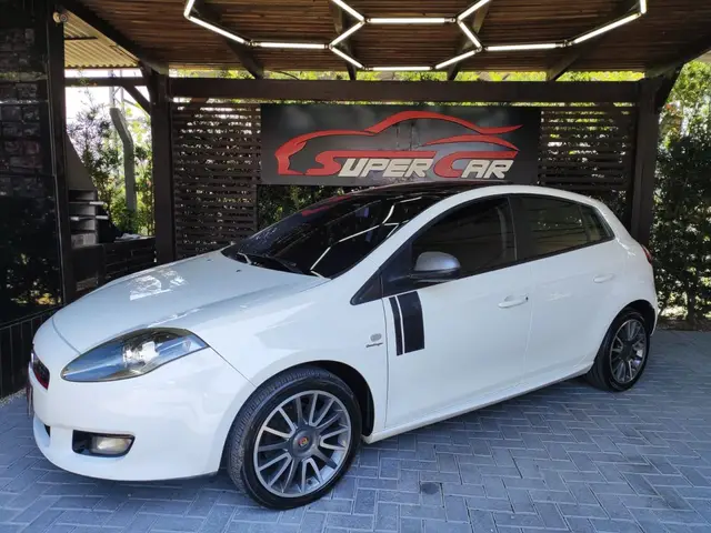 Carro Fiat Bravo 2013 Sporting 1.8 16V Dualogic (Flex)