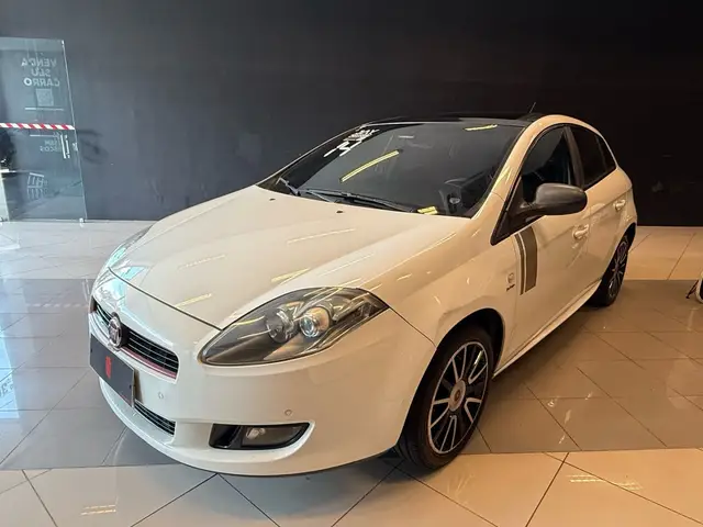 Carro Fiat Bravo 2014 Sporting 1.8 16V Dualogic (Flex)