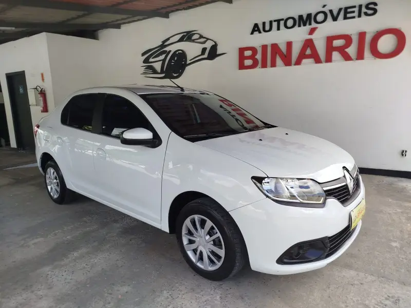 Renault Logan Expression 1.0 16V (flex)