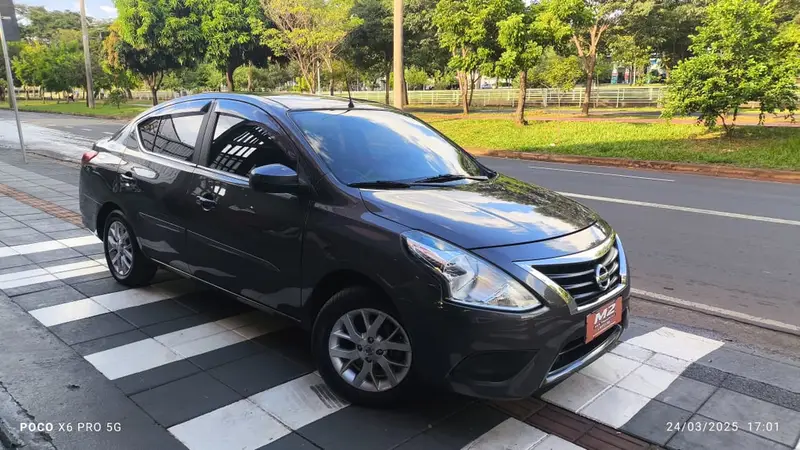 Nissan Versa 1.6 16V SL FlexStart CVT (Flex)