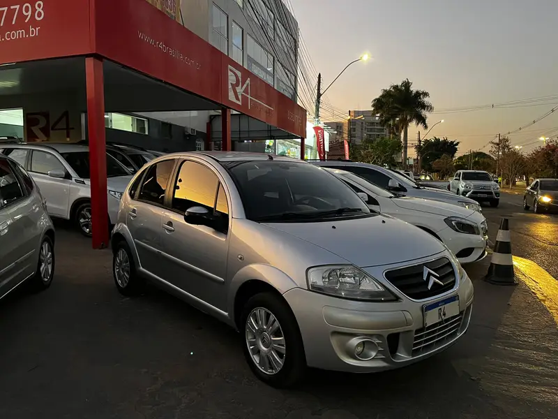 Citroën C3 Exclusive 1.4 8V (flex)