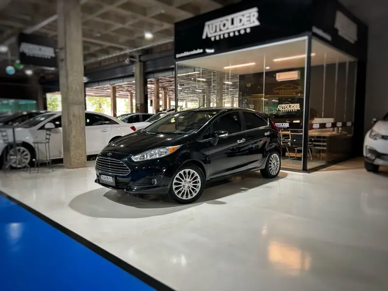 Ford Titanium Powershift 1.6 (Flex)