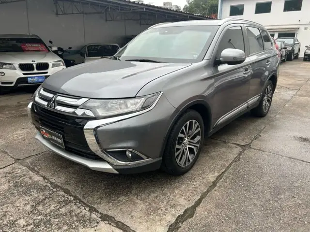Carro Mitsubishi Outlander 2018 2.0 16V CVT