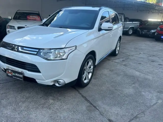 Carro Mitsubishi Outlander 2015 2.0 16V CVT