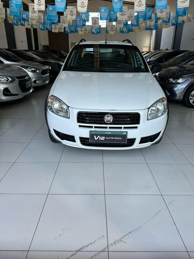 Carro Fiat Strada 2012 Working 1.4 (Flex) (Cabine Dupla)