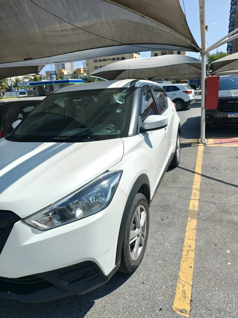Nissan Kicks 1.6 Active (Aut) (Flex) (PCD)