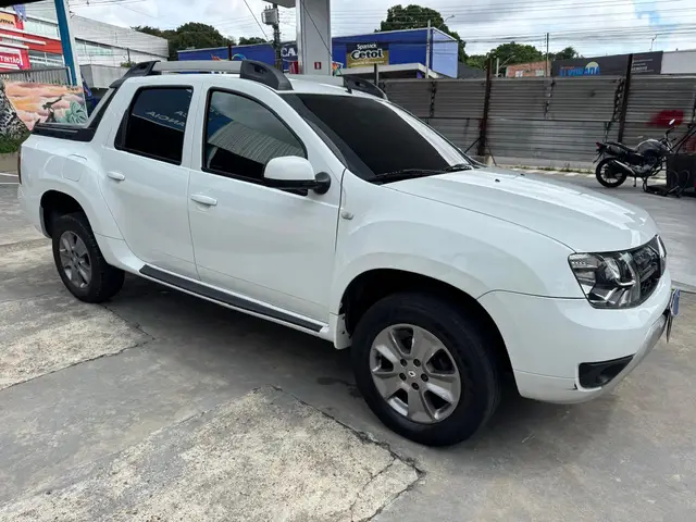 Carro Renault Duster Oroch 2019 2.0 16V Dynamique (Flex)