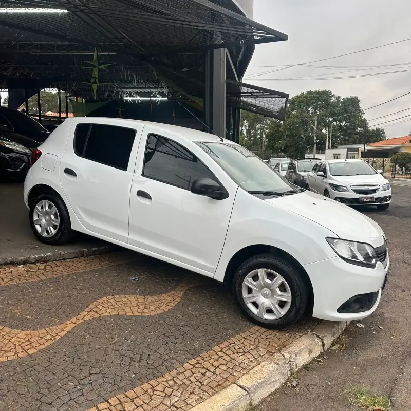 Renault Sandero Authentique 1.0 12V SCe (Flex)