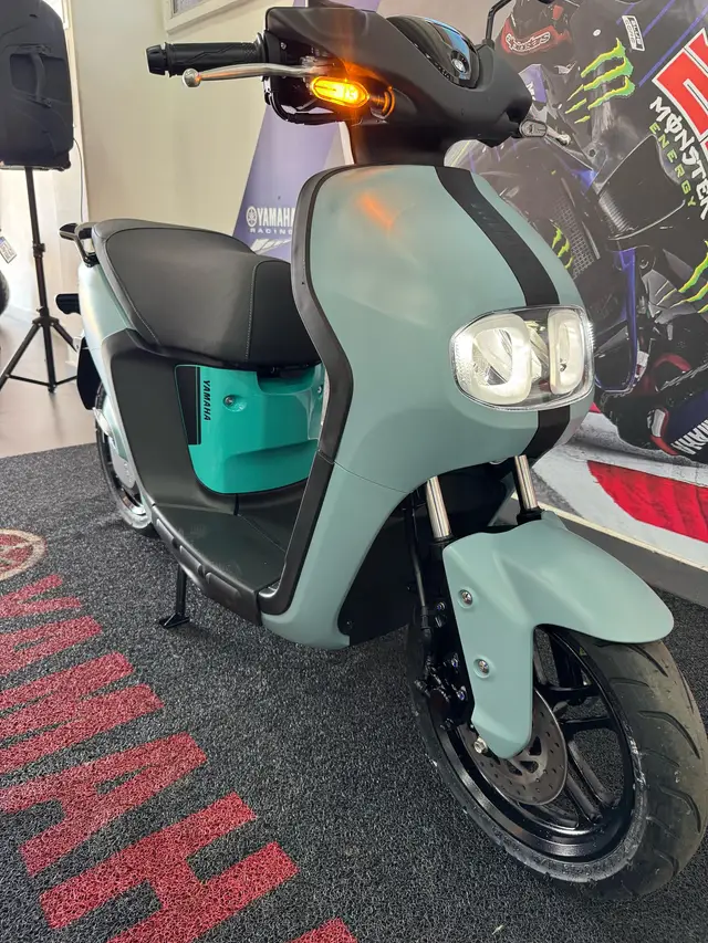Moto Yamaha Neo's 2026 Connected