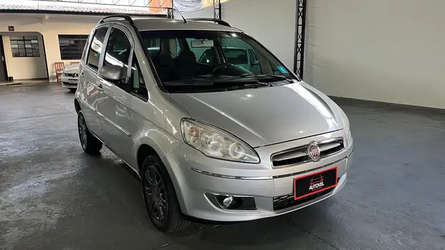 Carro Fiat Idea 2014 Essence 1.6 16V E.TorQ (Flex)
