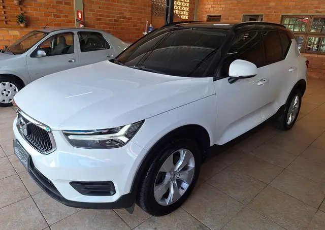 Carro Volvo XC40 T4 2019 XC40 2.0 T4