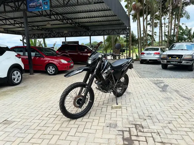 Carro Honda XR 250 2006 Tornado