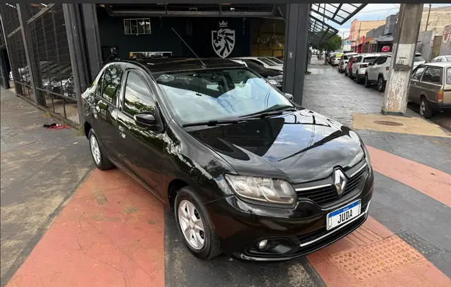 Carro Renault Logan 2015 Dynamique 1.6 8V