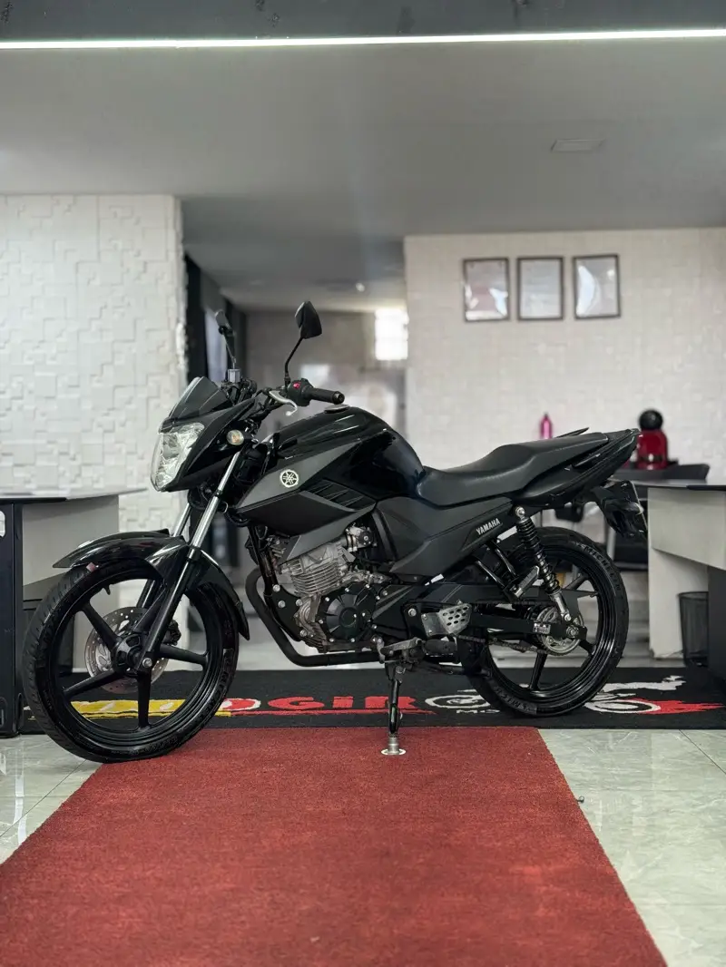 Yamaha YS 150 Fazer SED