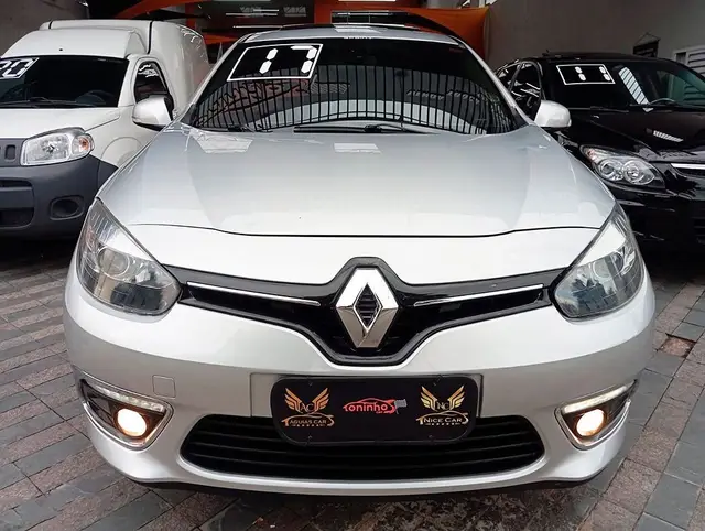 Carro Renault Fluence 2017 2.0 16V Privilege X-Tronic (Flex)