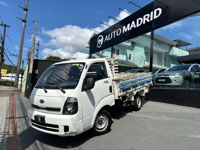 Carro Kia Bongo 2016 2.5 STD RS Sem Carroceria