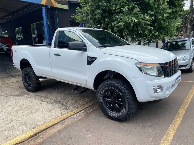 Carro Ford Ranger Cabine Simples 2014 Ranger 2.2 TD 4WD XL CS