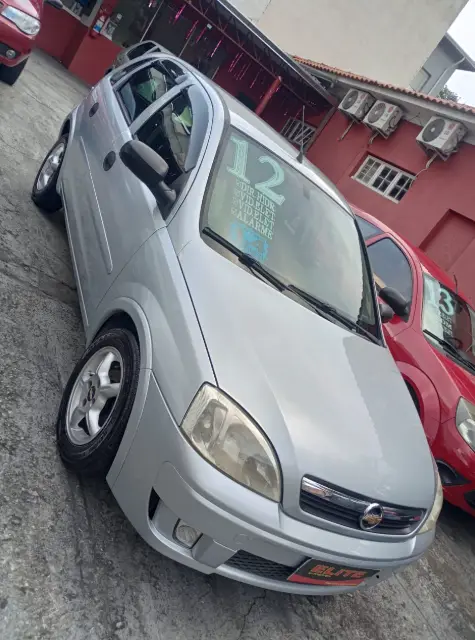 Carro Chevrolet Corsa Hatch 2012 Maxx 1.4 (Flex)
