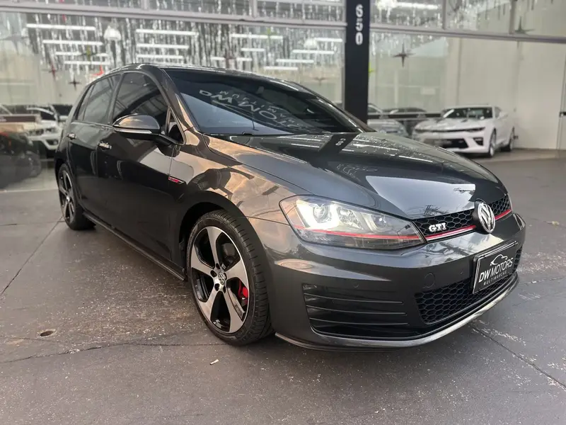 Volkswagen Golf GTI 2.0 TSi DSG