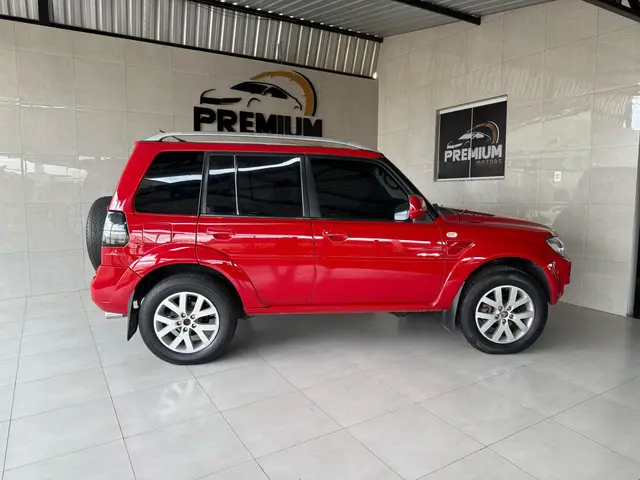 Carro Mitsubishi Pajero TR4 2012 2.0 16V 4X4 (Flex)
