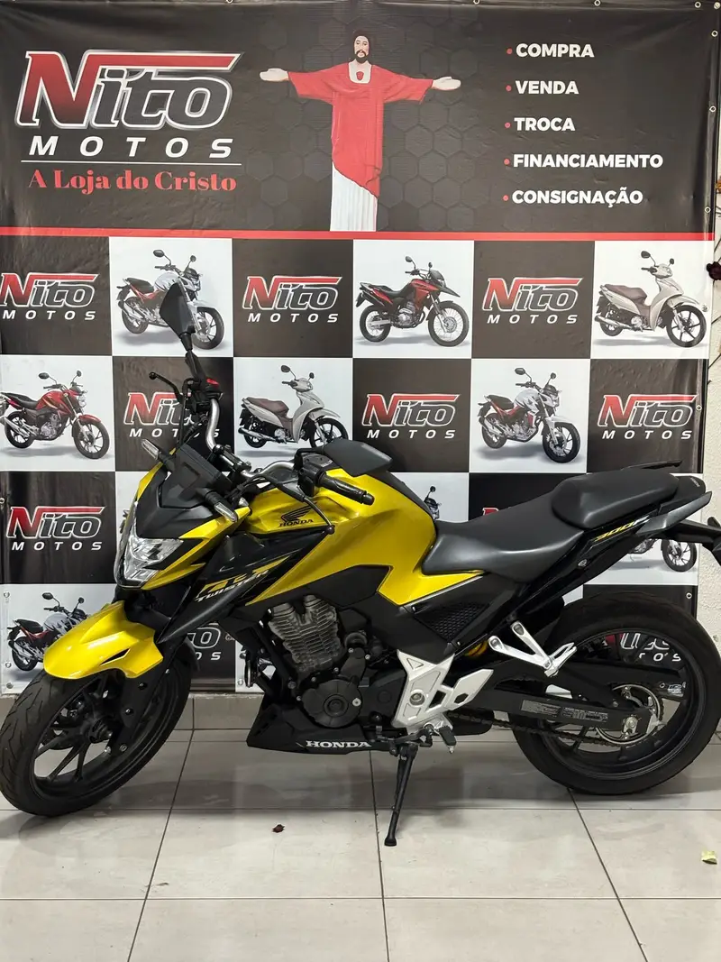 Honda CB 300F Twister Standard