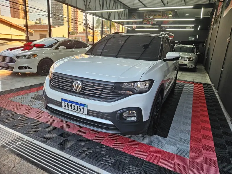 Volkswagen T-Cross 1.0 200 TSI Sense (Aut) (Flex) (PCD)