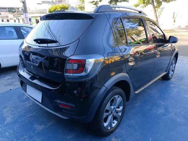 Carro Renault Sandero Stepway 2015 1.6 8V (Flex)