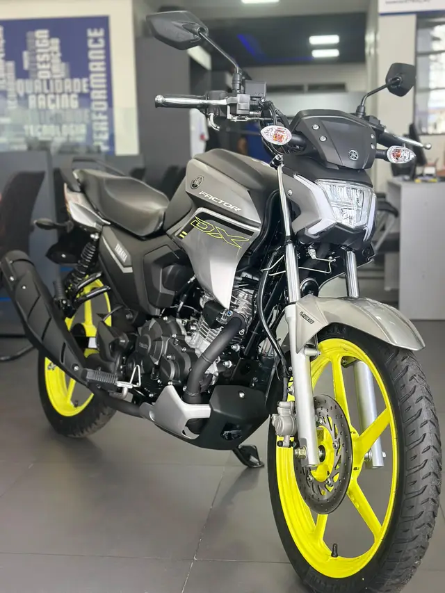 Moto Yamaha YBR 150 Factor 2025 DX