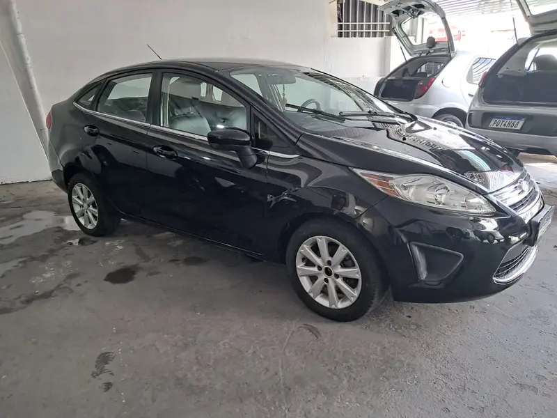 Ford New Fiesta Hatch SE 1.6 16V (Flex)