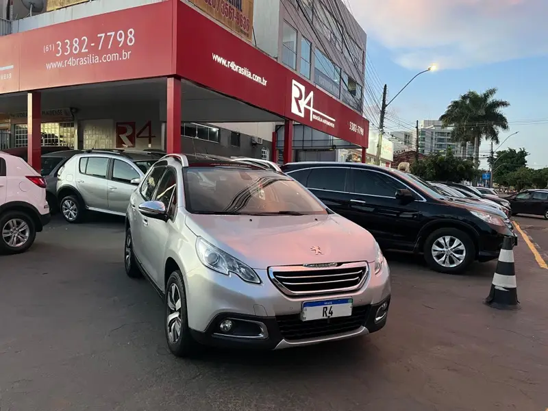 Peugeot 2008 Griffe 1.6 THP (Flex)