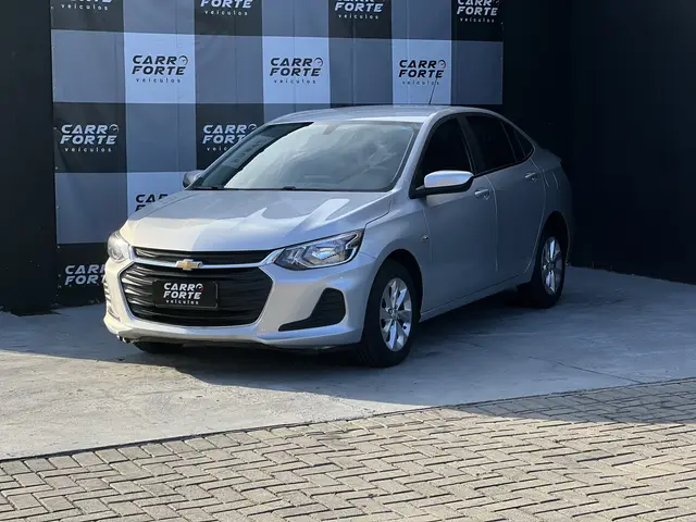 Carro Chevrolet Onix Plus 2023 1.0 Turbo (Aut.)