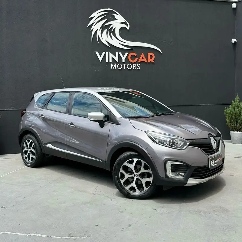 Renault Captur BOSE 2.0 16V (Aut) (Flex)