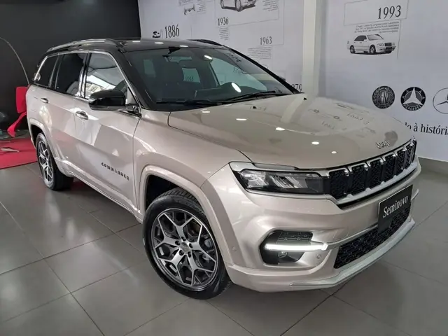 Carro Jeep Commander 2022 Overland T270 Flex (Aut)