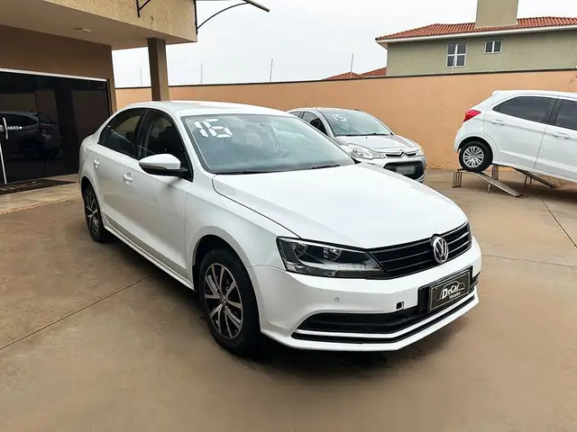 Carro Volkswagen Jetta 2016 1.4 TSI Trendline