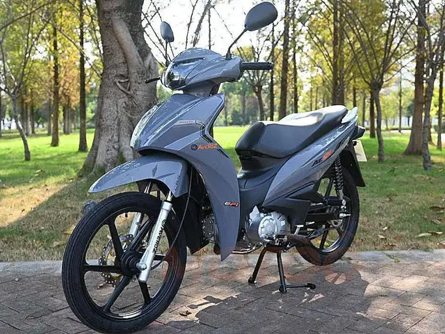 Carro Avelloz AZ 2025 125 ALFA