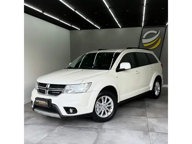 Carro Dodge Journey 2014 SXT 3.6 V6