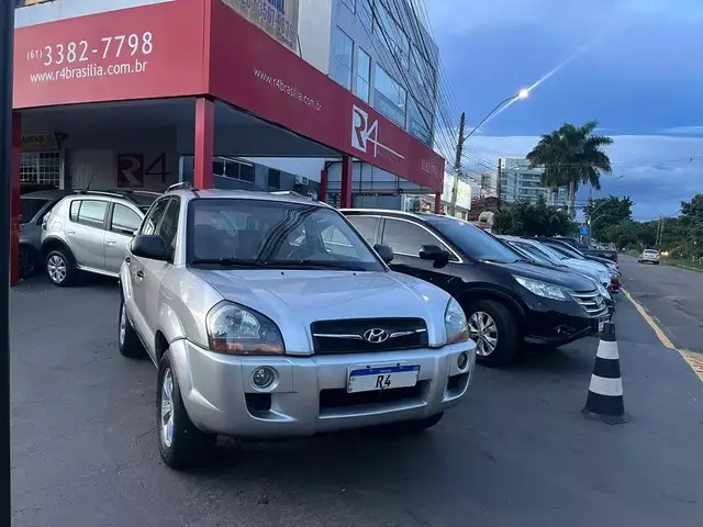 Carro Hyundai Tucson 2010 GL 2.0 16V