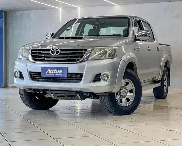 Carro Toyota Hilux Cabine Dupla 2014 Hilux 3.0 TDI 4x4 CD SR
