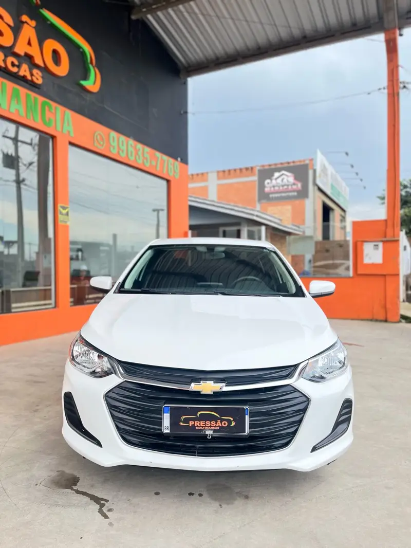 Chevrolet Onix Plus LT 1.0