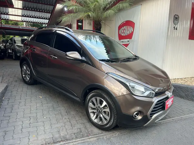 Carro Hyundai HB20X 2018 Style 1.6 (Flex)